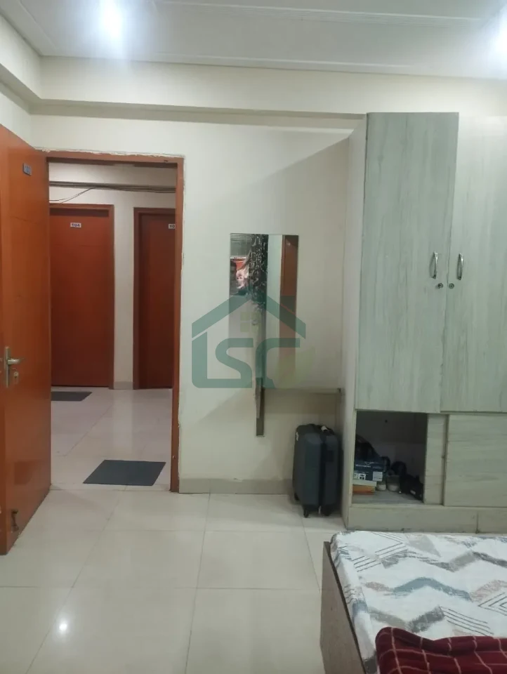 Global Stay in Sector 38, Gurugram — property photo 4