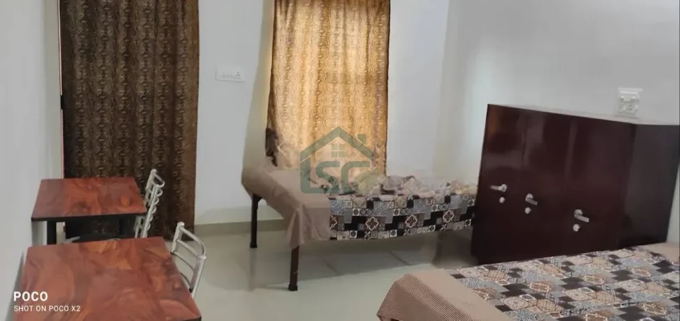 Luxury PG for Boys in Sector 15, Noida — property photo 1