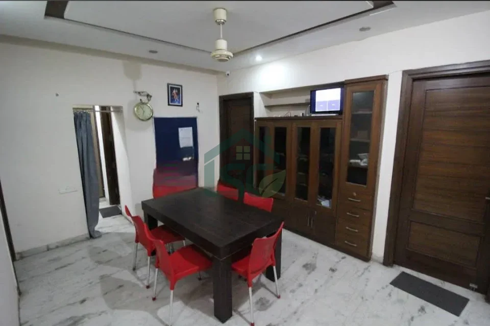 Photo 3 of Aashray Home Stays PG, Sector 18, Chandigarh