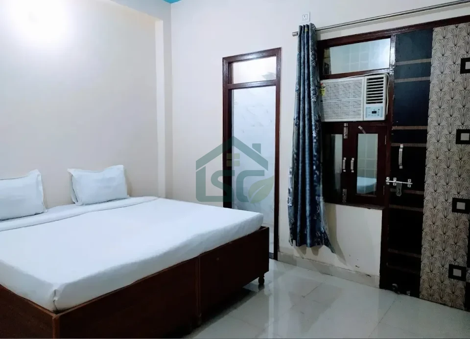 Swastik PG Accommodation in Pitampura, Delhi — property photo 2