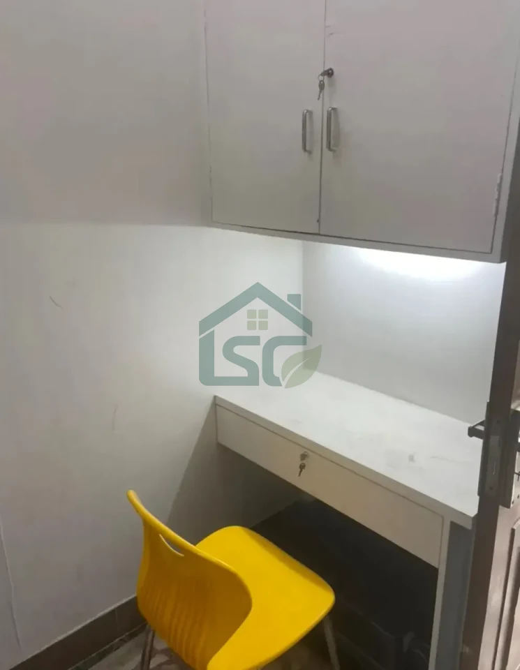 Swastik PG Accommodation in Pitampura, Delhi — property photo 3