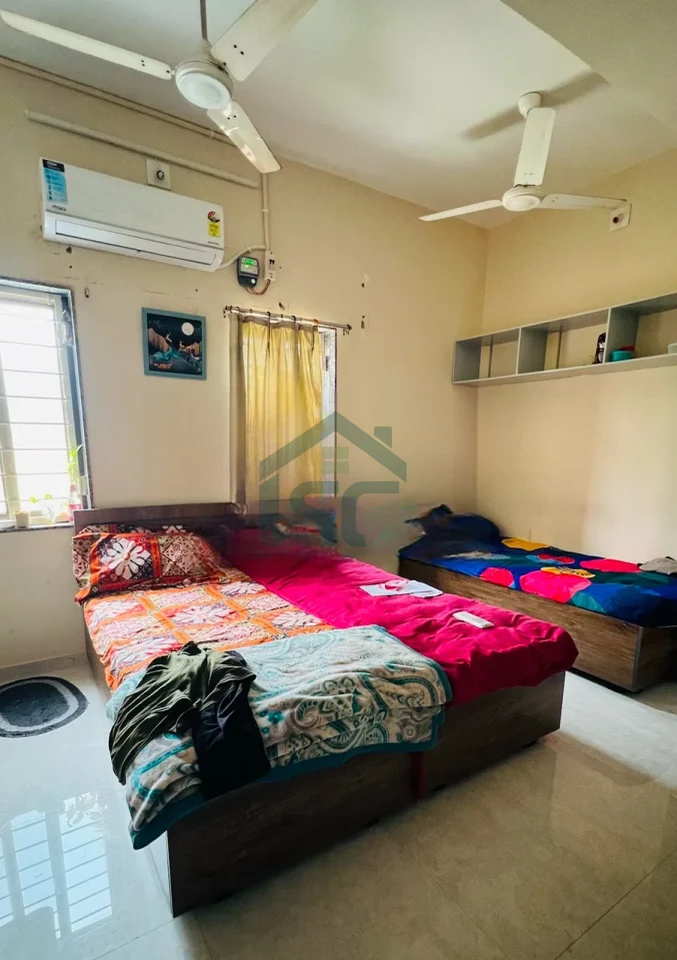 At Rh Patel Girls Hostel, Ellisbridge, Ahmedabad
