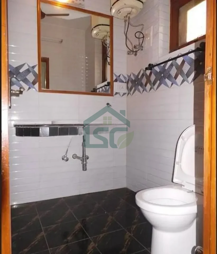 Manmeet Girls House in Mukherjee Nagar, Delhi — property photo 5