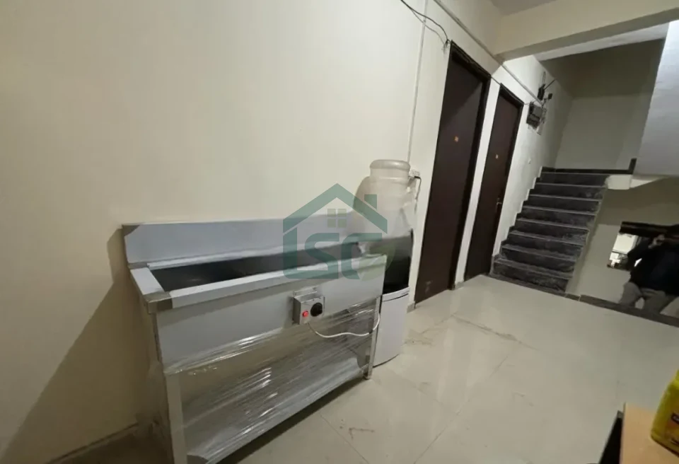 Blue star girls PG in Sector 63, Noida — property photo 5