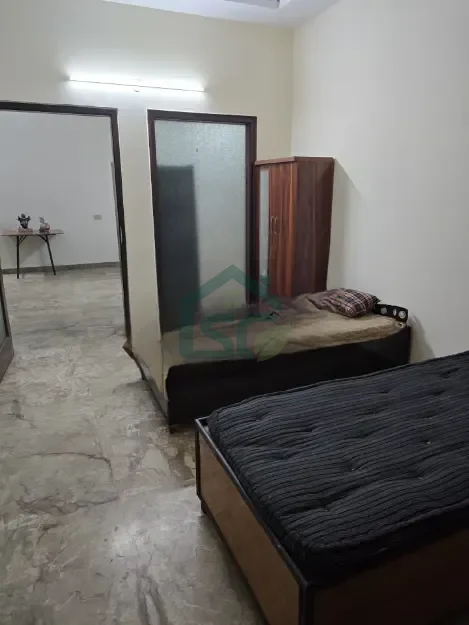 Somya PG in Shalimar Bagh, Delhi — property photo 4