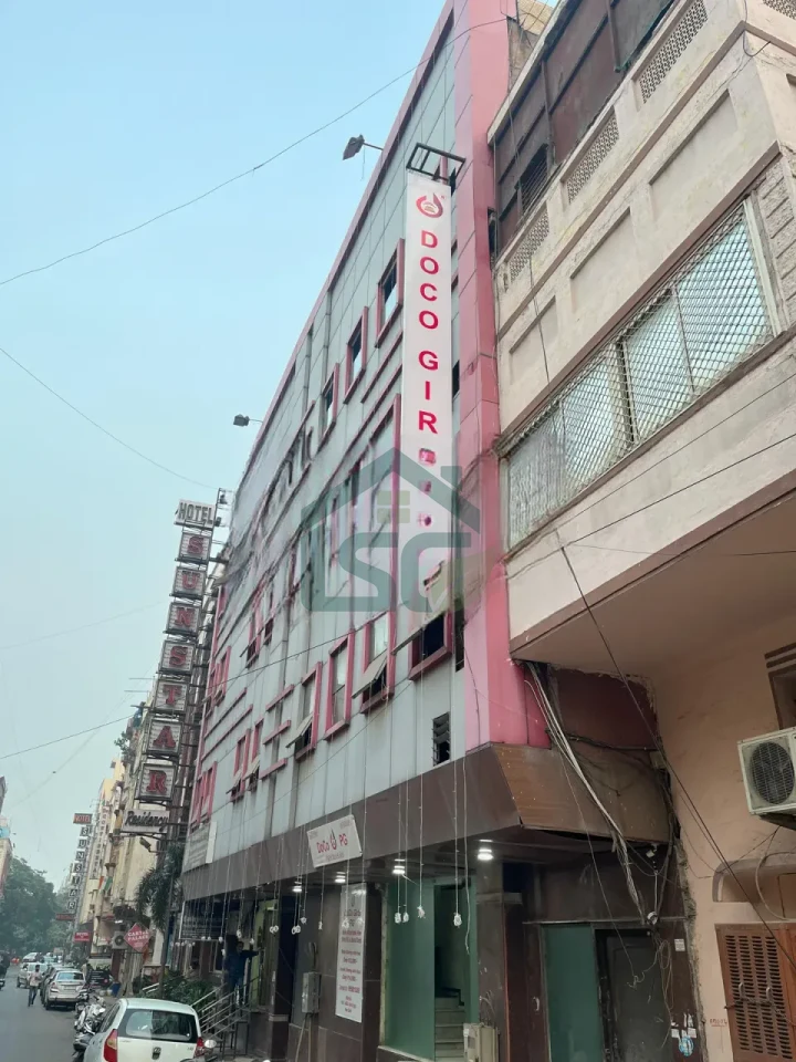 Doco Living in Karol Bagh, Delhi — property photo 4