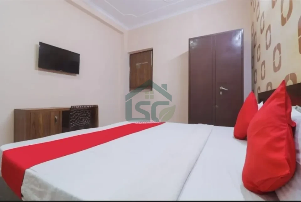 Seocnd Homes PG in Sector 18, Gurugram — property photo 2