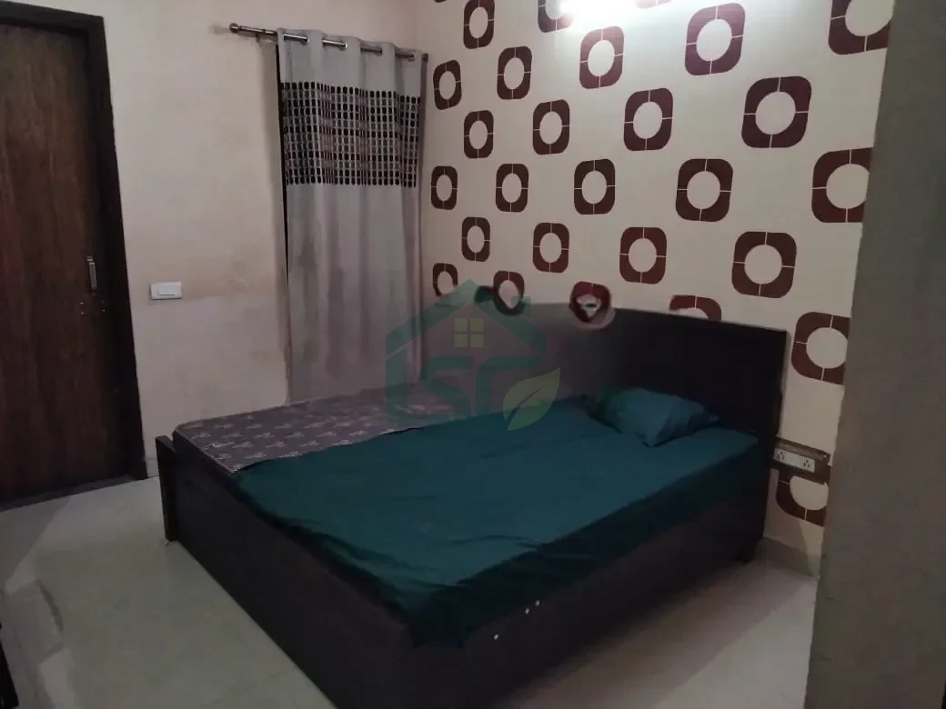 Seocnd Homes PG in Sector 18, Gurugram — property photo 1