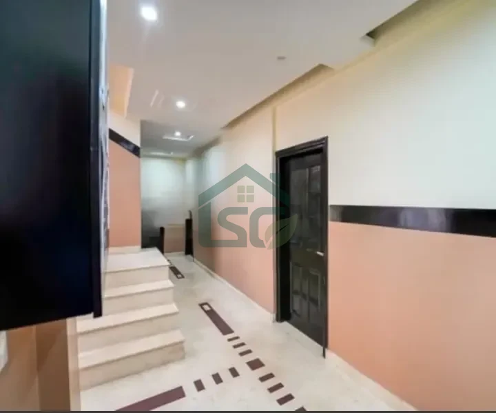Ashwani PG in South City phase 1 Sector 41, Gurugram — property photo 1