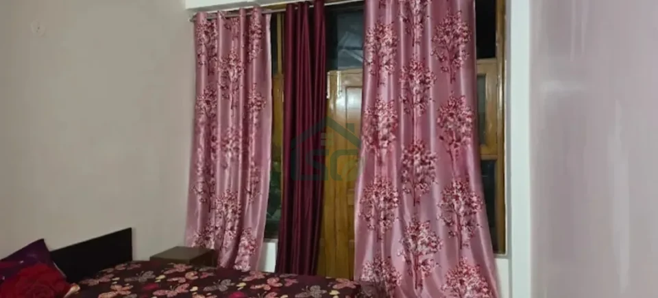 P.K. Accommodation in Sector 71, Noida — property photo 5