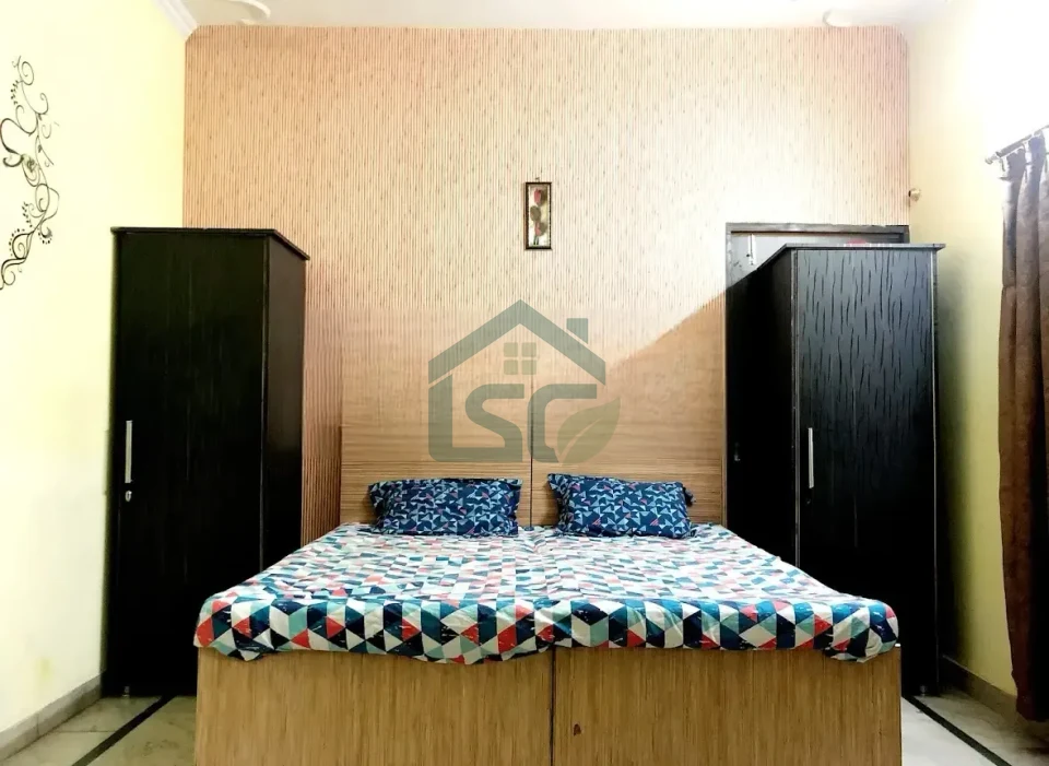 Crown PG in Alipur, Delhi — property photo 2