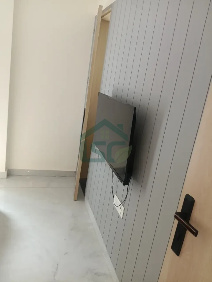 United home's in Sector 43, Gurugram — property photo 3