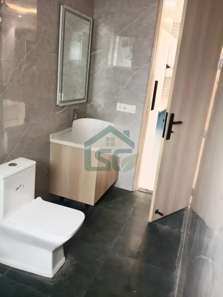 United home's in Sector 43, Gurugram — property photo 1