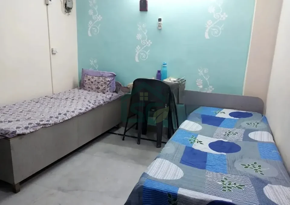 Shiv Girls And Boys PG in South Extension I, Delhi — property photo 1