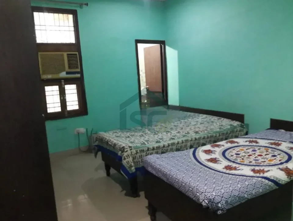 Dharam PG in Sector 30, Gurugram — property photo 3