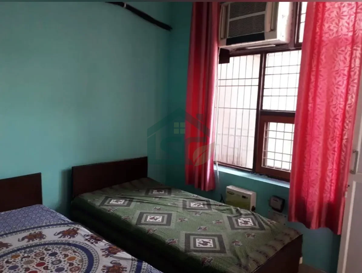 Dharam PG in Sector 30, Gurugram — property photo 1