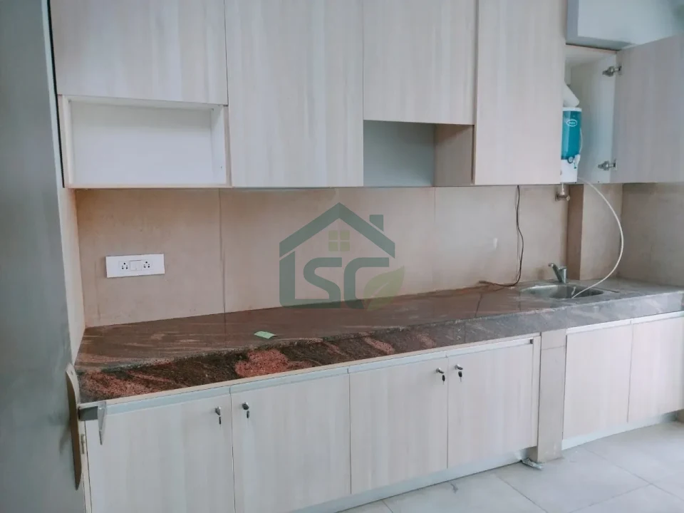 Rentdoor Service in Sector 42, Gurugram — property photo 3