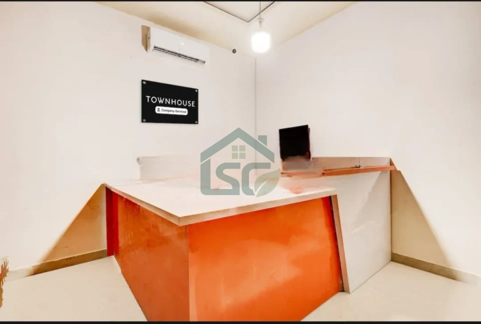 Photo 3 of Super Townhouse Sarai Metro Station Formarly Palla, RAO NIHAL SINGH APARTMENT, Faridabad