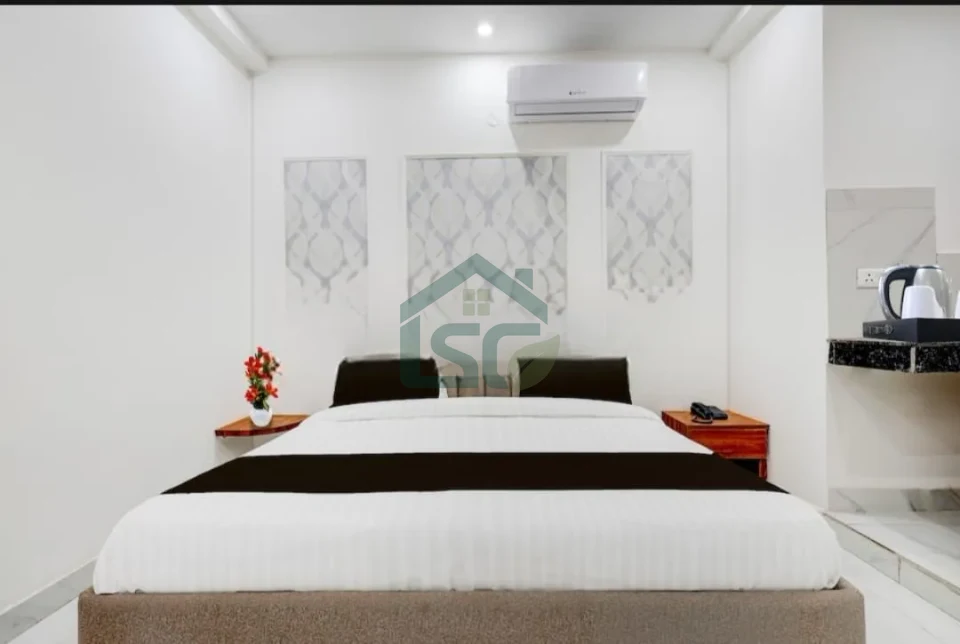 Photo 4 of Super Townhouse Sarai Metro Station Formarly Palla, RAO NIHAL SINGH APARTMENT, Faridabad