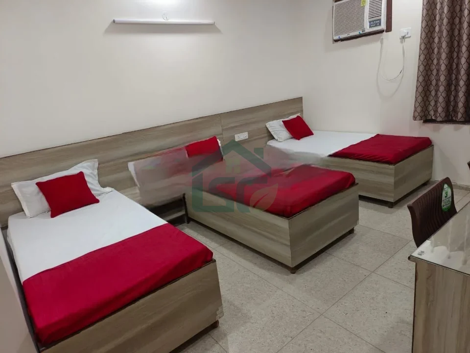 Valiant Residency Boys PG in Knowledge Park III, Greater Noida — property photo 4