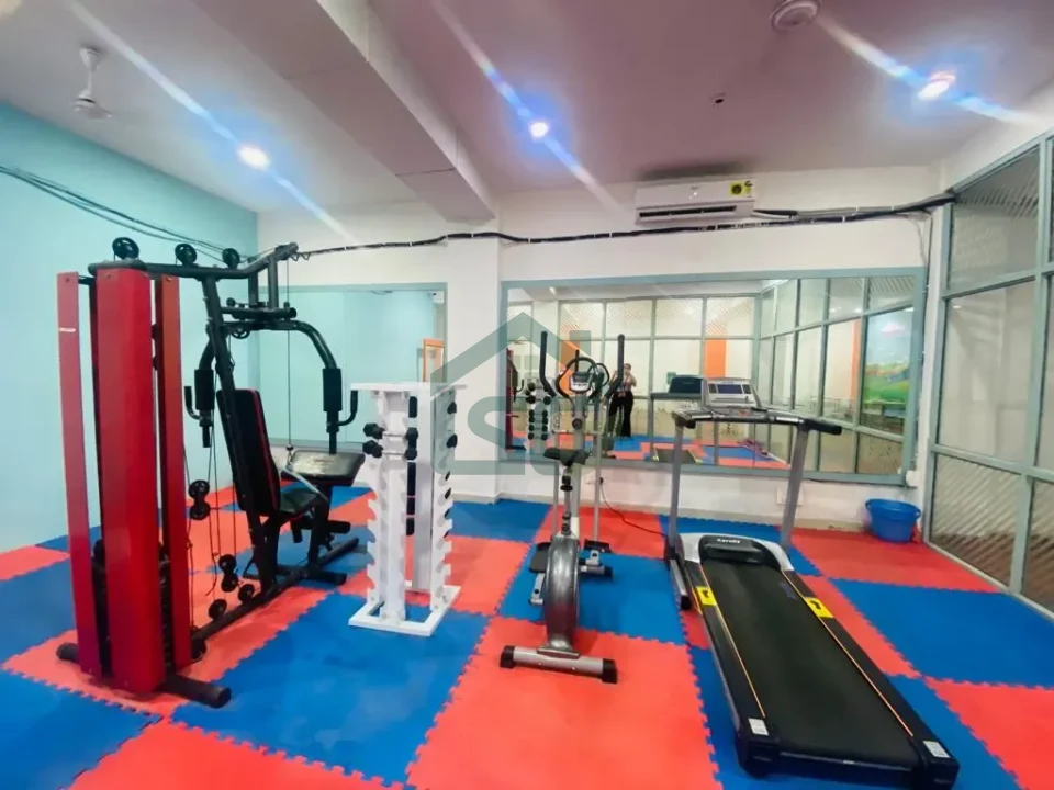 Your Space boys PG in Shakti Nagar, Delhi — property photo 2