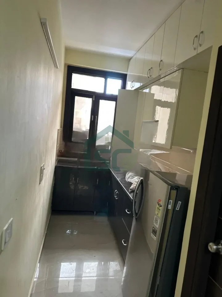 Osm stays in Sector 15, Gurugram — property photo 3