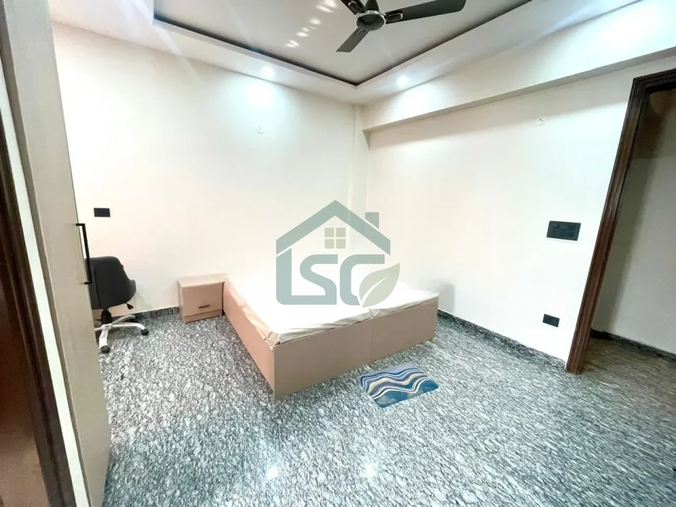 White House Residency in Sector 69, Gurugram — property photo 2
