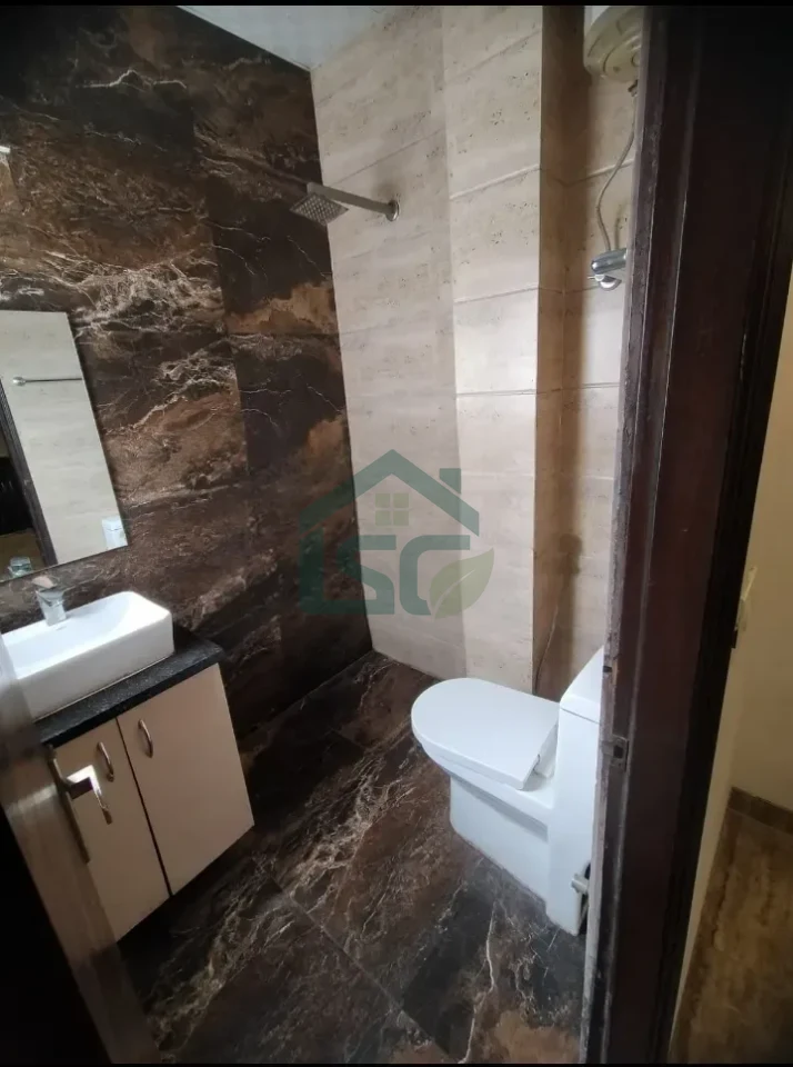 Katiyayni associate in Sector 52, Gurugram — property photo 3