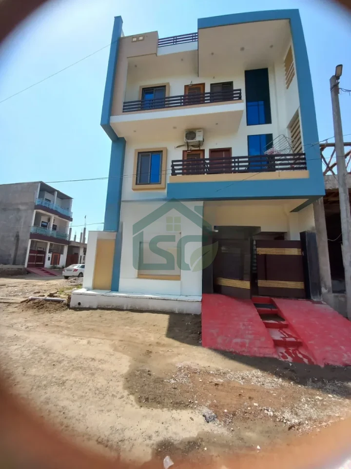 Photo 3 of PG For Girl Near Amity University, Vedic enclave colony, Lucknow