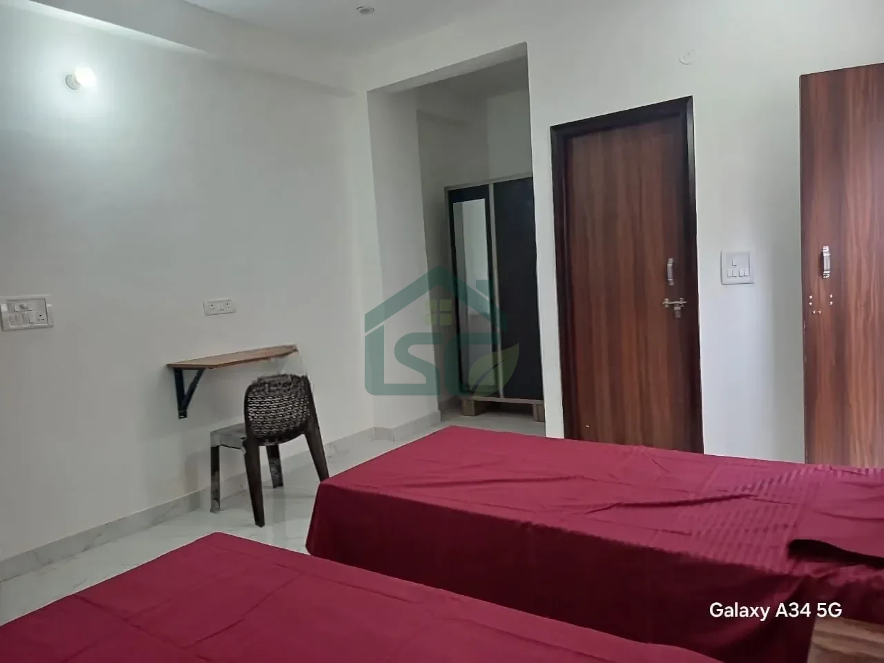 Jai Shri PG in Sector 69, Gurugram — property photo 1