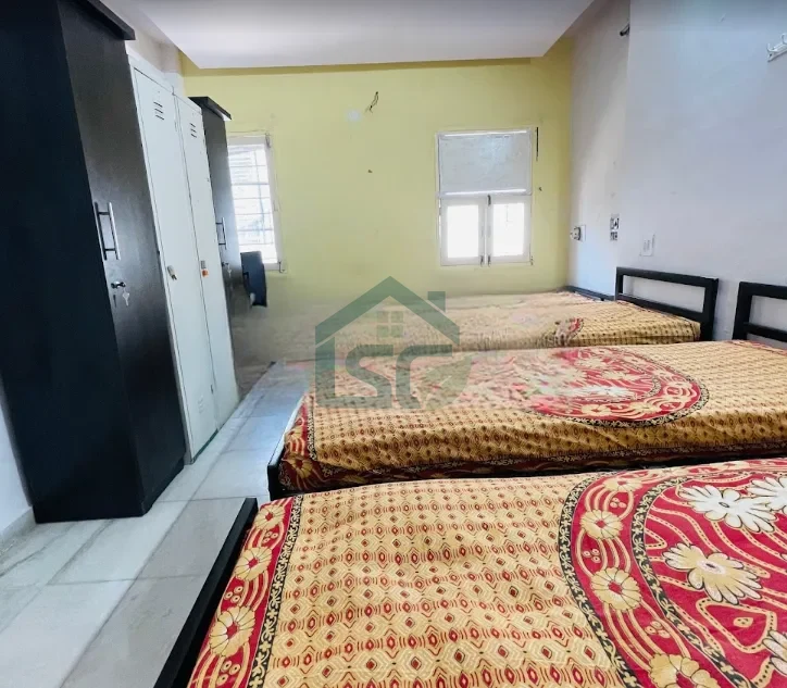 Photo 4 of Savaj Paying Guest, Ambawadi, Ahmedabad