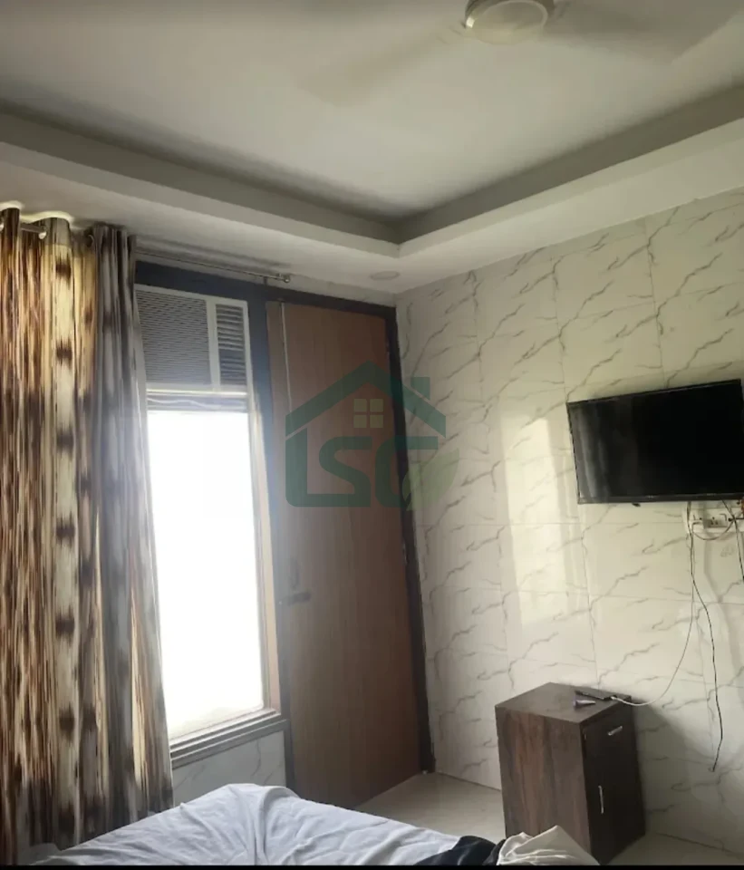 Osho stay in Dwarka, Delhi — property photo 2