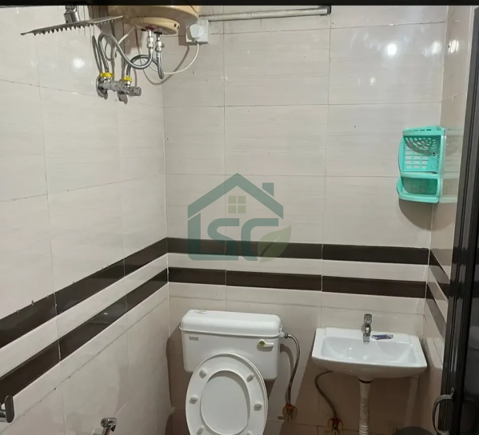Sanatan Girls PG in Laxmi Nagar, Delhi — property photo 5
