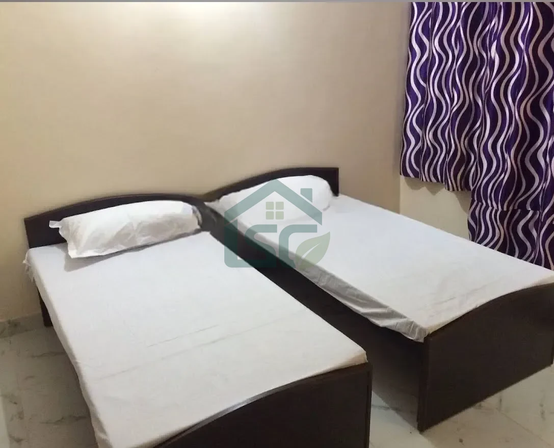 SK PG in Sector 45, Gurugram — property photo 1