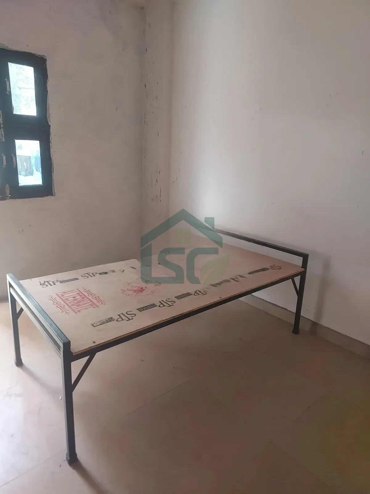 Nashik Room for rent in Sector 85, Gurugram — property photo 1