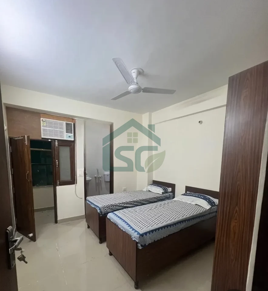 Guruanchal Girls PG in Shakarpur, Delhi — property photo 5