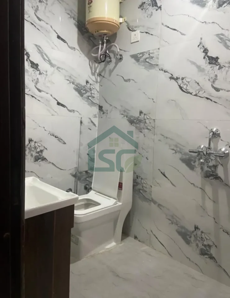 5 Star Residency PG in Sector 18, Gurugram — property photo 2