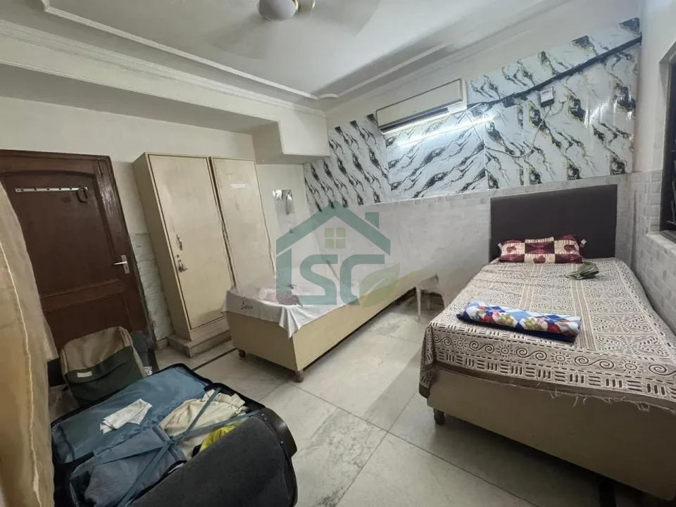 Starlight Boys PG in south Extension, Delhi — property photo 4
