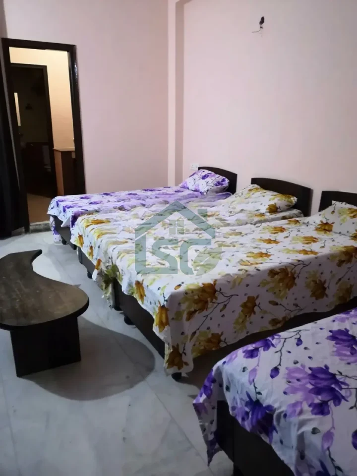 Nanak Ram Brothers Girls PG in Sector 28, Gurugram — property photo 5