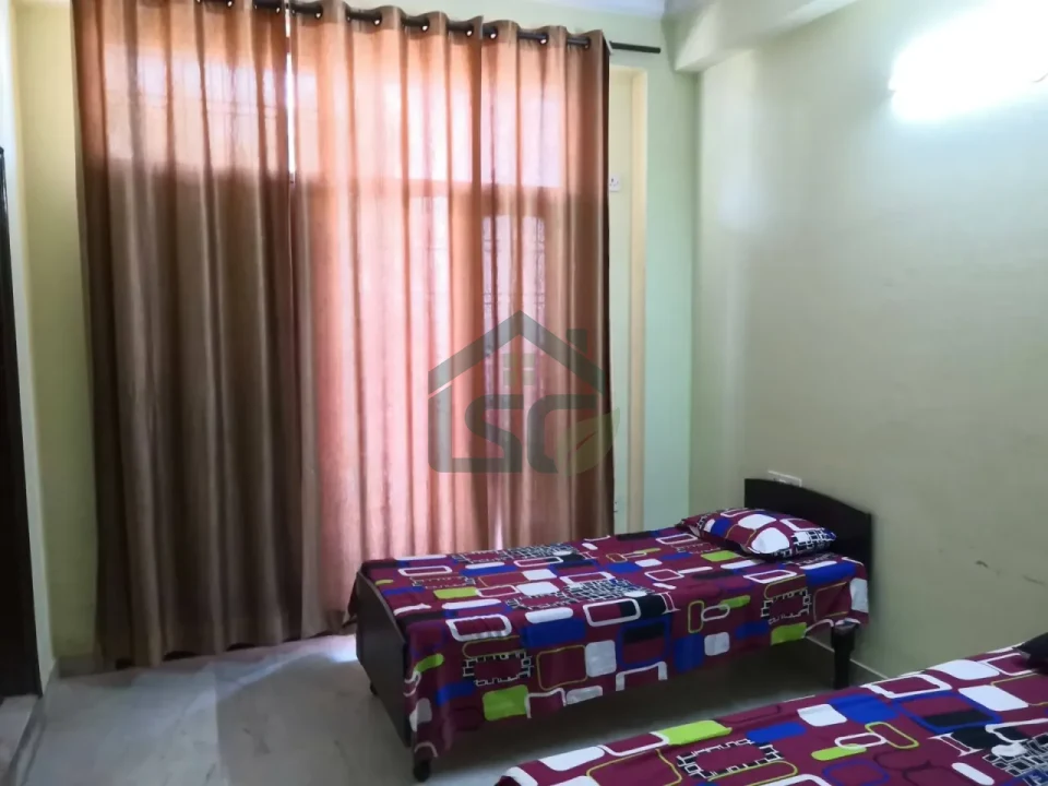 Nanak Ram Brothers Girls PG in Sector 28, Gurugram — property photo 4