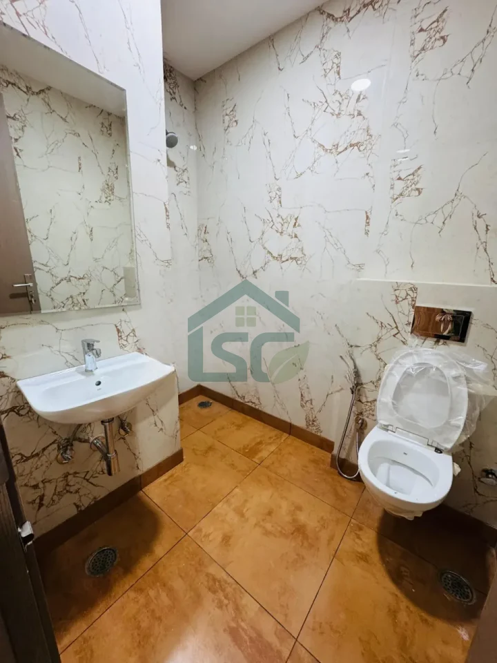 Aggarwal living premium boys PG in Kamla Nagar, Delhi — property photo 5