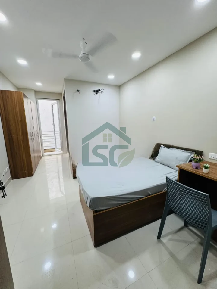 Aggarwal living premium boys PG in Kamla Nagar, Delhi — property photo 3