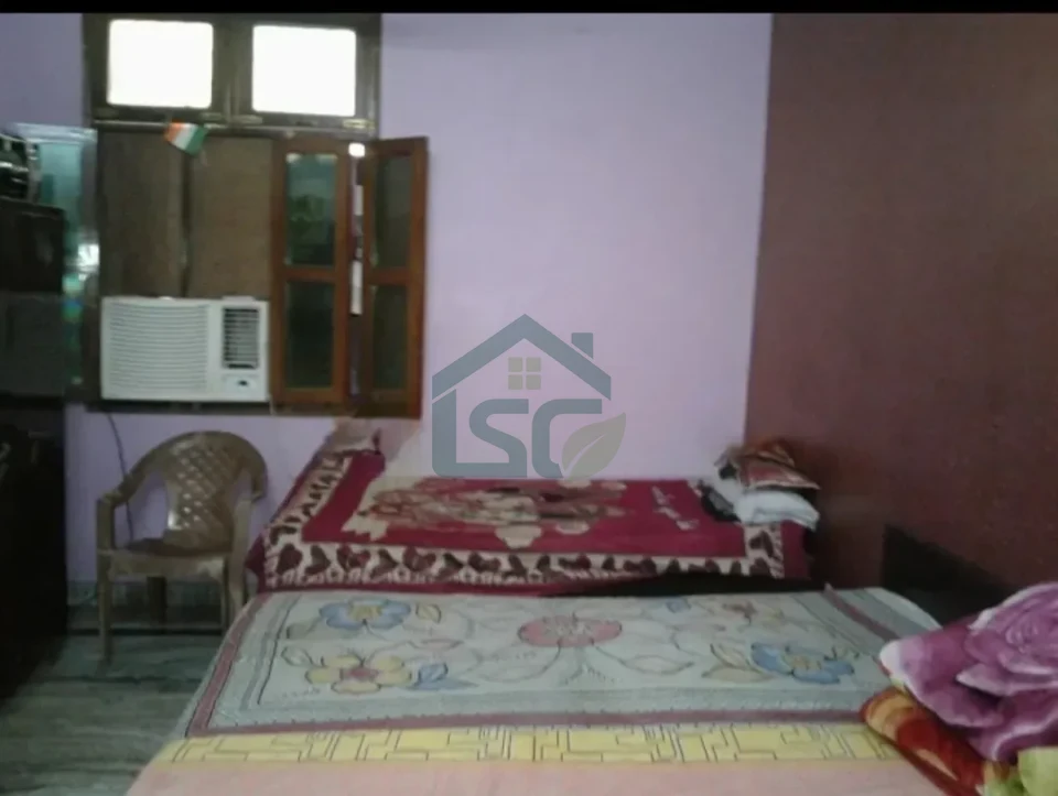 Shree kanhaji boys PG in Sector 27, Noida — property photo 3