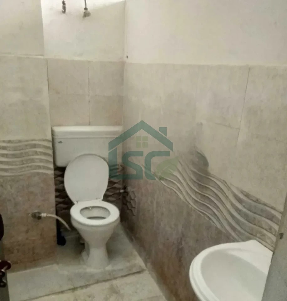 Shree kanhaji boys PG in Sector 27, Noida — property photo 2