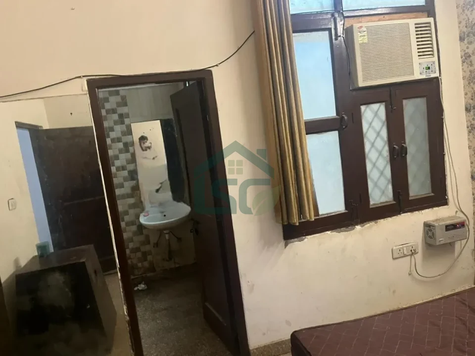 Unique co hed in DLF Phase 1, Gurugram — property photo 5