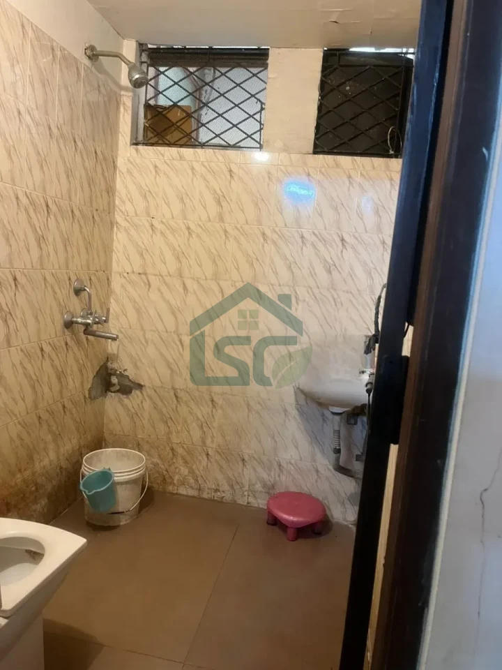 Unique co hed in DLF Phase 1, Gurugram — property photo 3