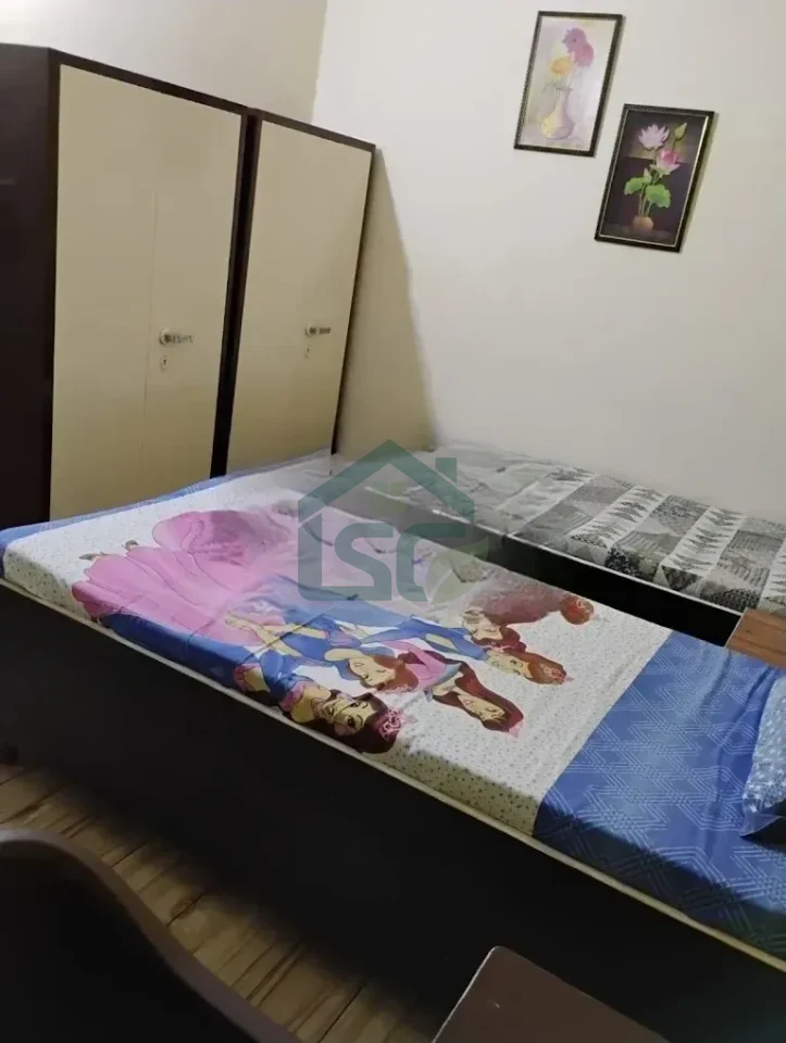 Malik PG for girls in Khaira, Delhi — property photo 1
