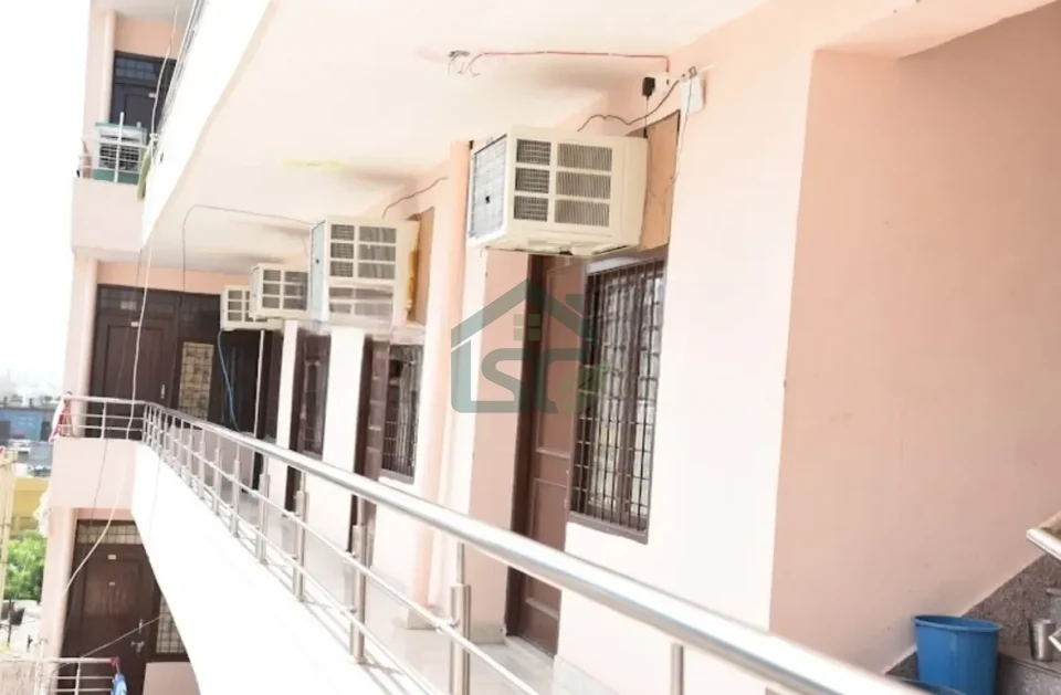 Gupta PG in Shastri Nagar, Delhi — property photo 1