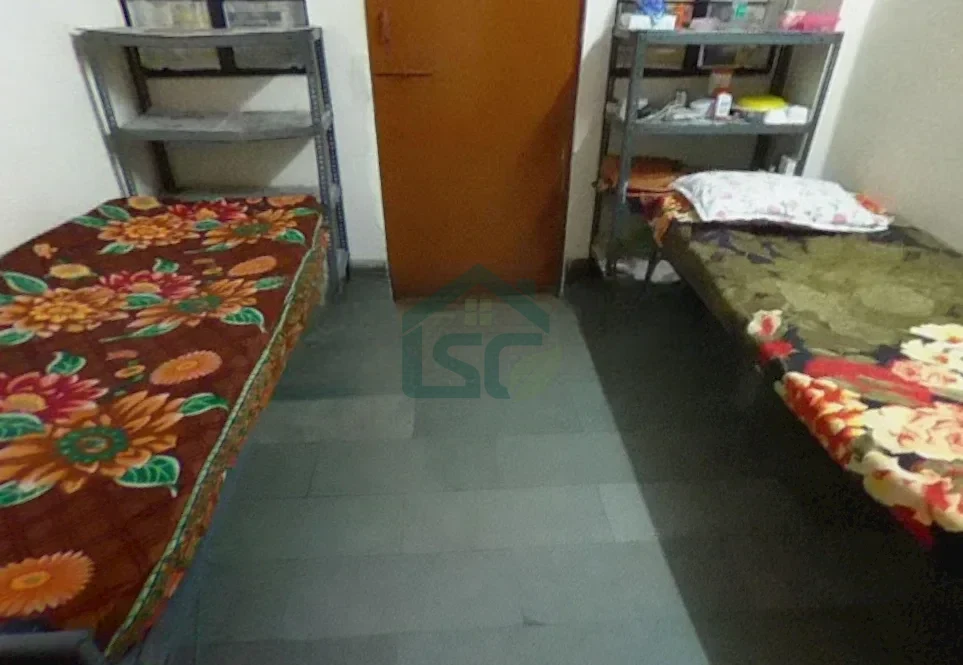 At Meet Girls Hostel, Ashoka Garden, Bhopal