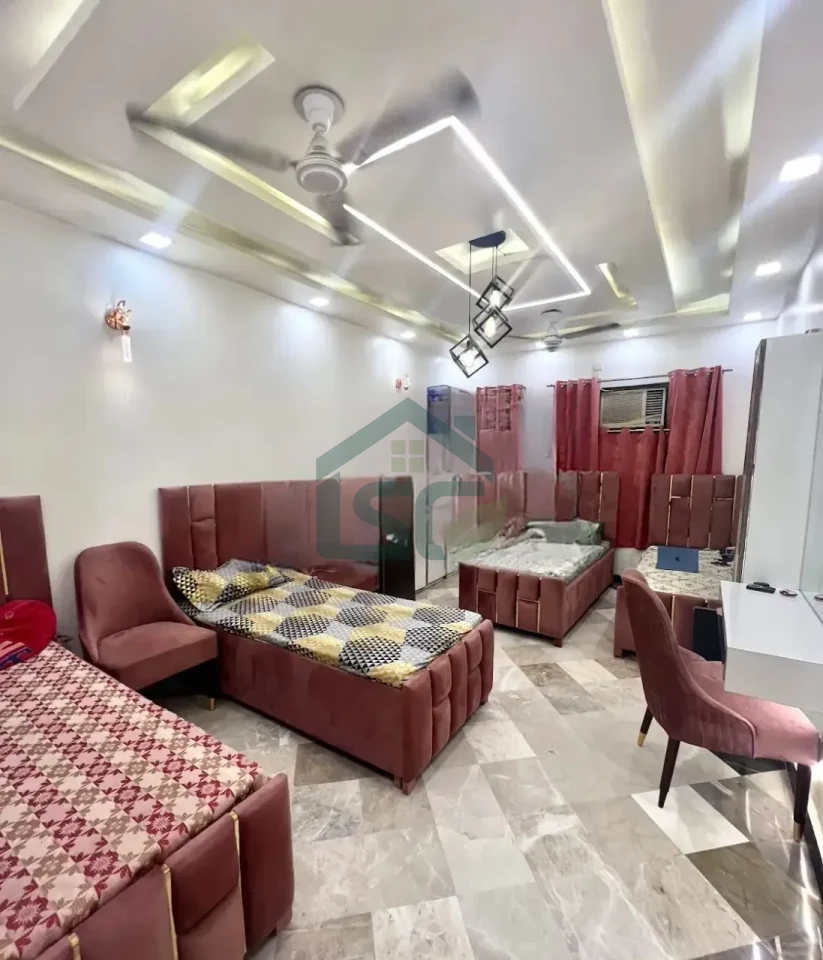 BedBox StayHouse Girls PG in Ashok Vihar, Delhi — property photo 1